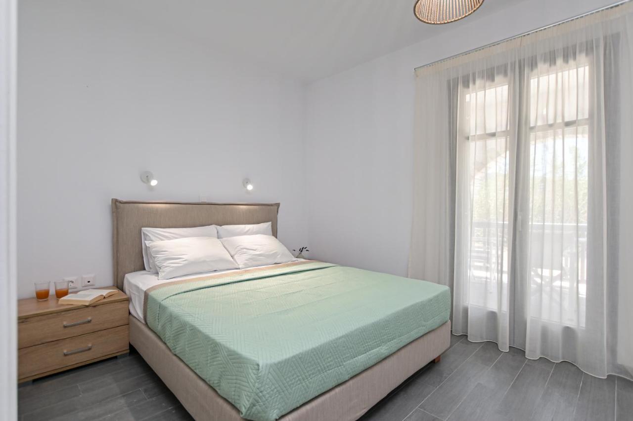Vive Mare Plaka II Aparthotel Exterior photo